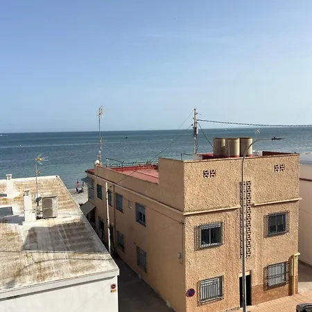 Apartament Piso Totalmente Reformado En Primera Linea De Playa
