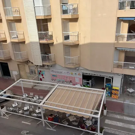 Apartament Piso Totalmente Reformado En Primera Linea De Playa